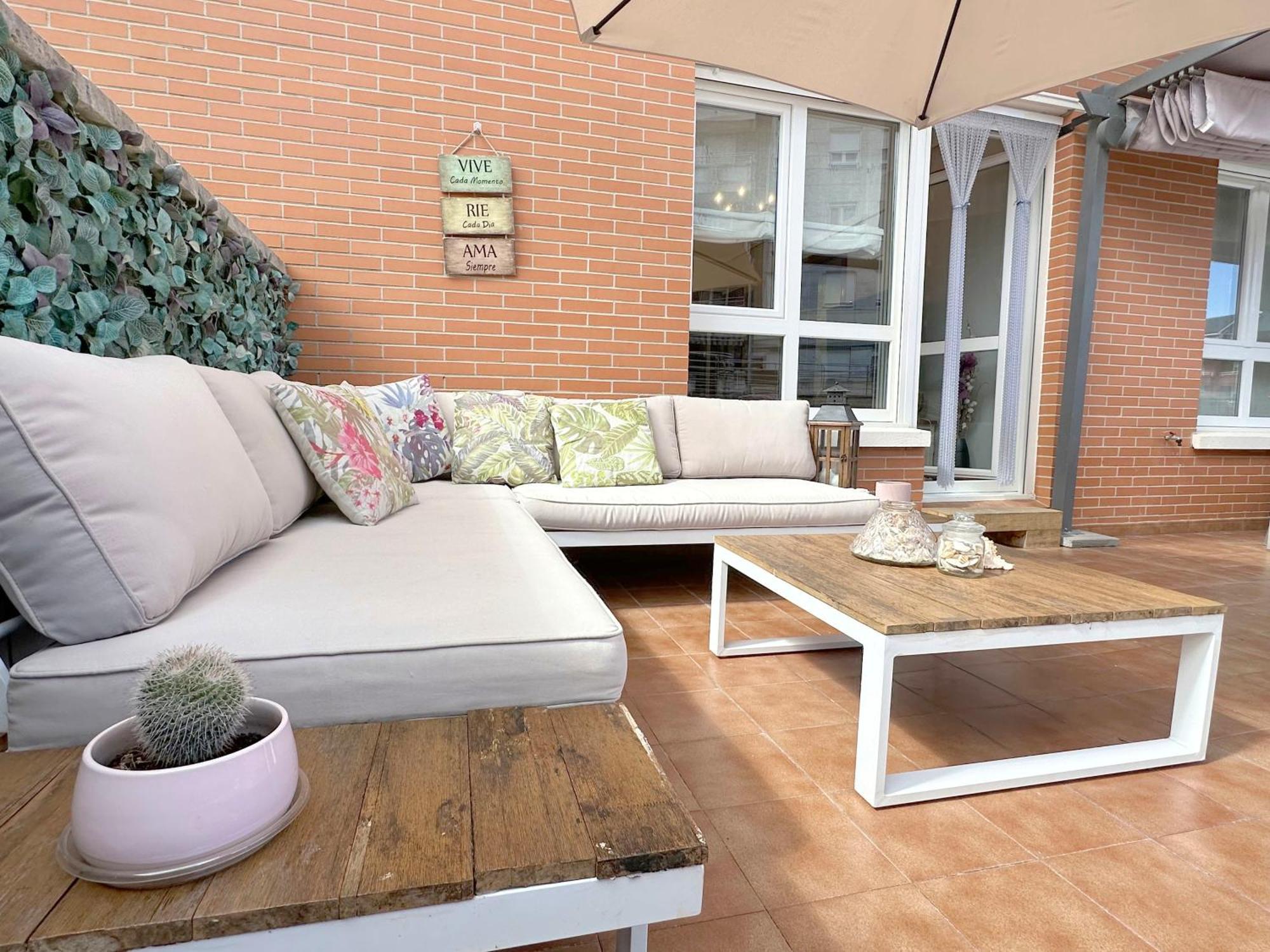 Apartamento Con Gran Terraza En El Centro Apartman Castro Urdiales Kültér fotó