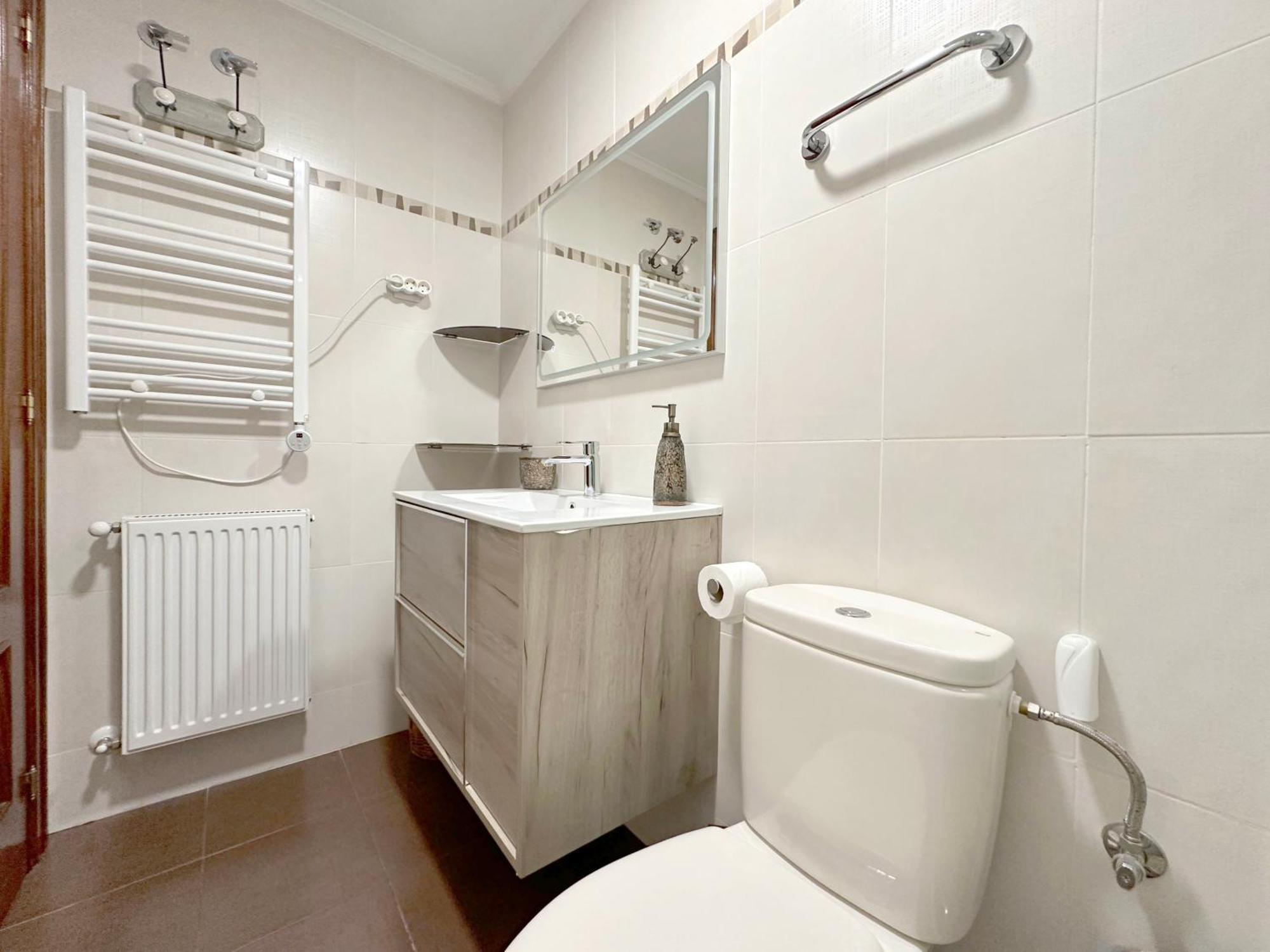 Apartamento Con Gran Terraza En El Centro Apartman Castro Urdiales Kültér fotó